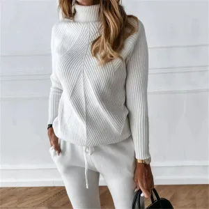 Two-piece tracksuit with elasticated waistband