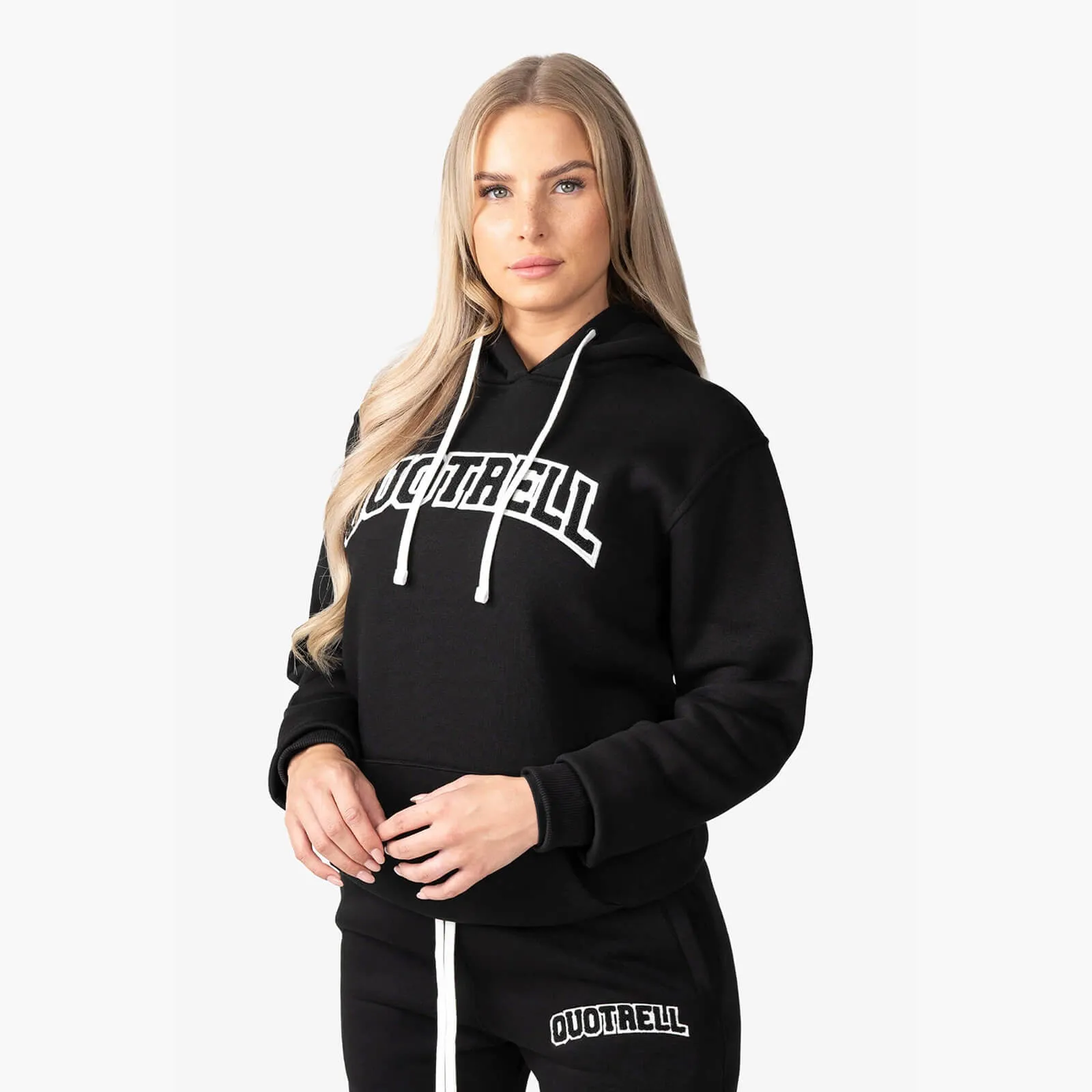 UNIVERSITY SET | BLACK/WHITE