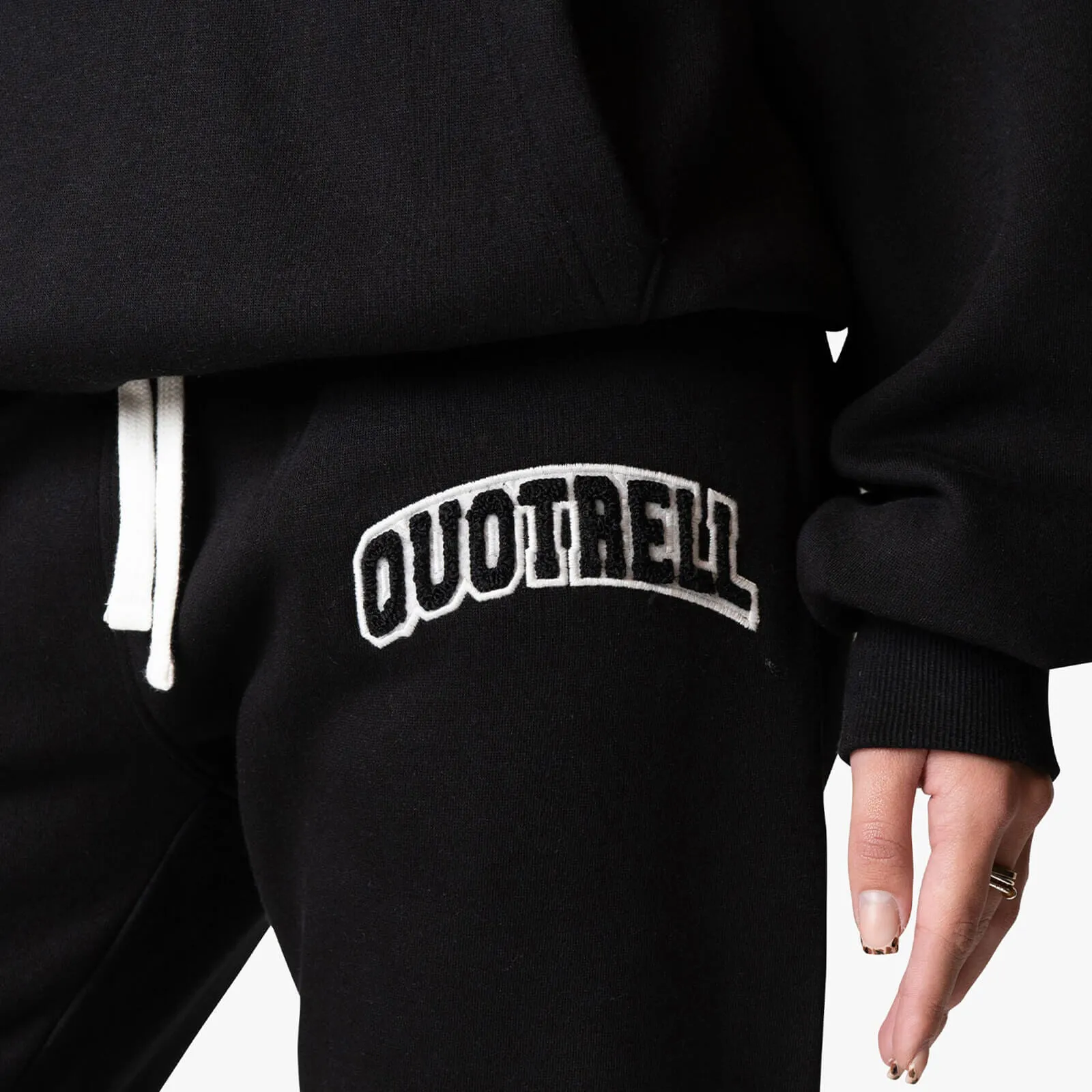 UNIVERSITY SET - LOOSE FIT | BLACK/WHITE