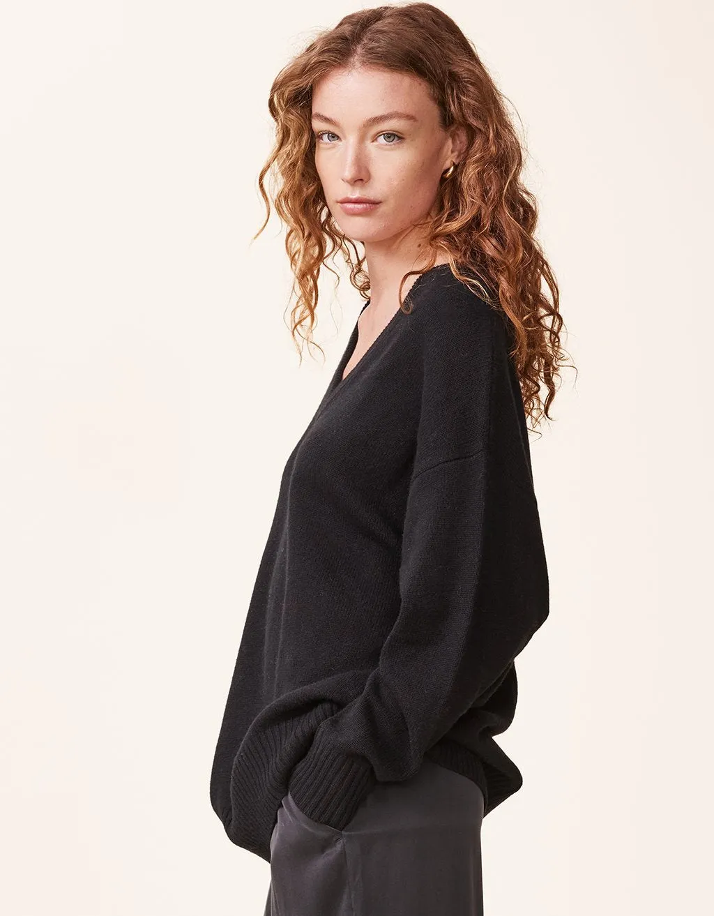 unsubscribed cashmere v neck pullover sweater