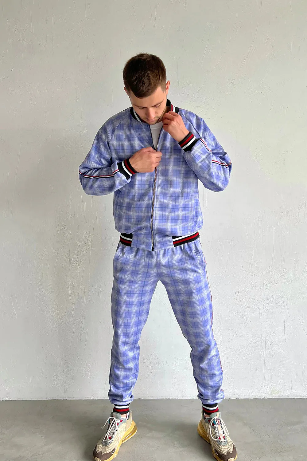 Violet and blue checkered men’s tracksuit