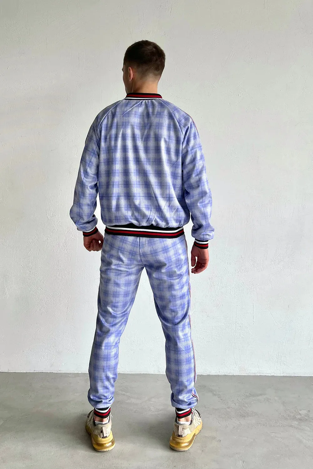 Violet and blue checkered men’s tracksuit