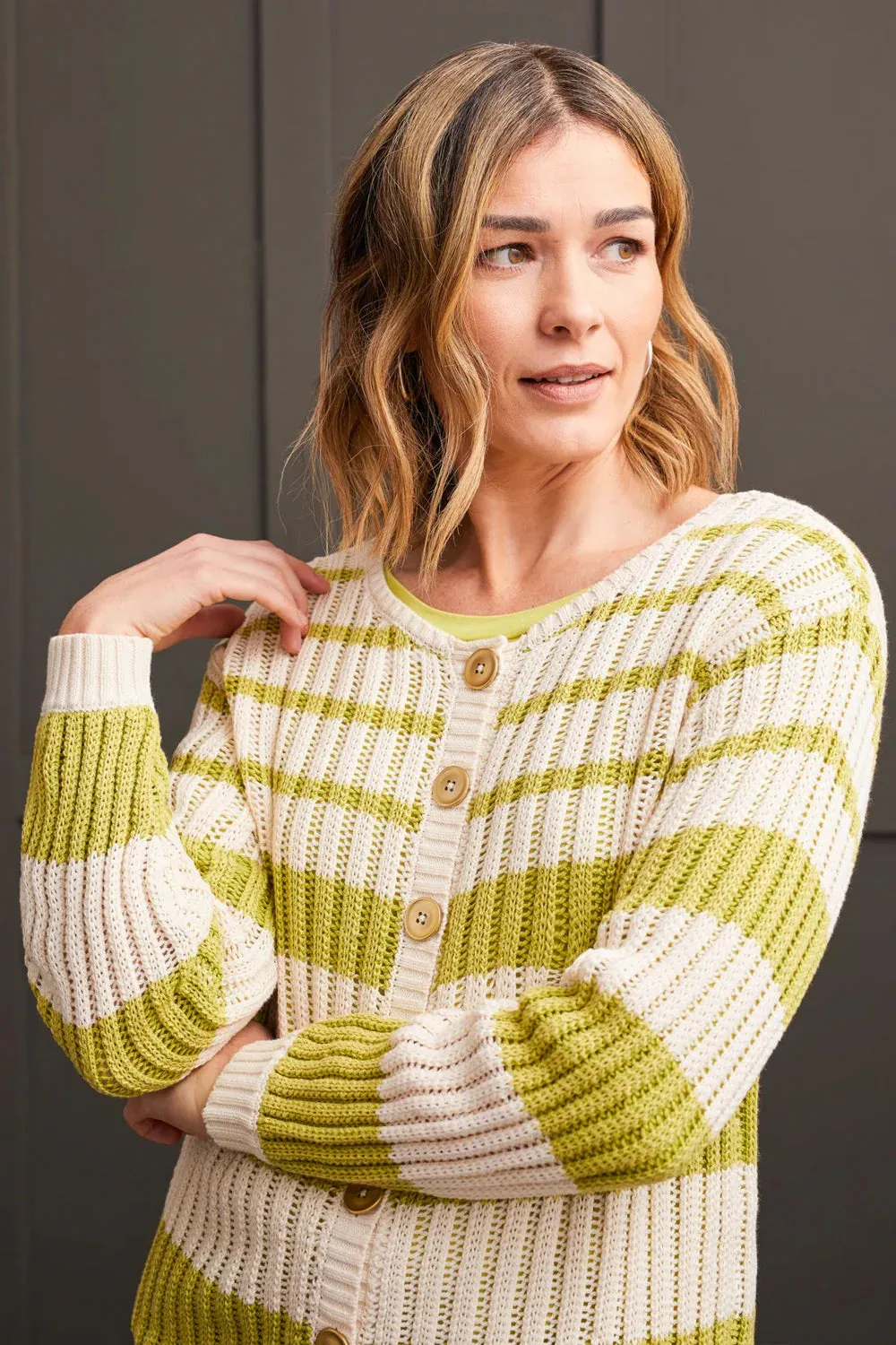 Wear 2 Ways Crew Neck Cardigan in Pistachio