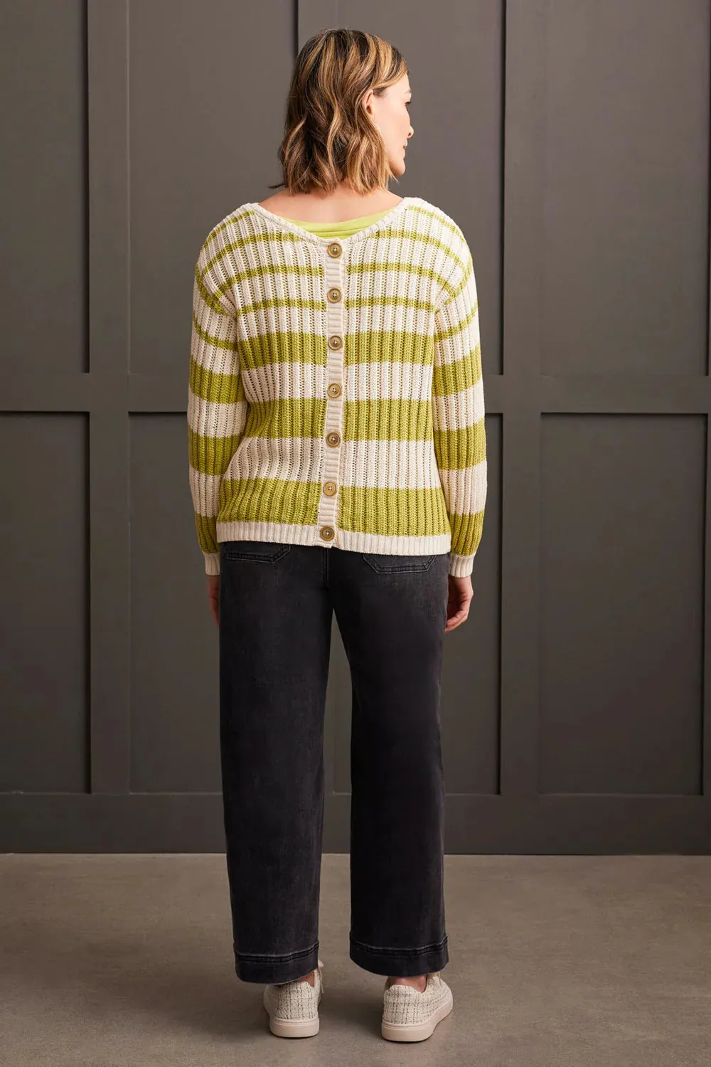 Wear 2 Ways Crew Neck Cardigan in Pistachio