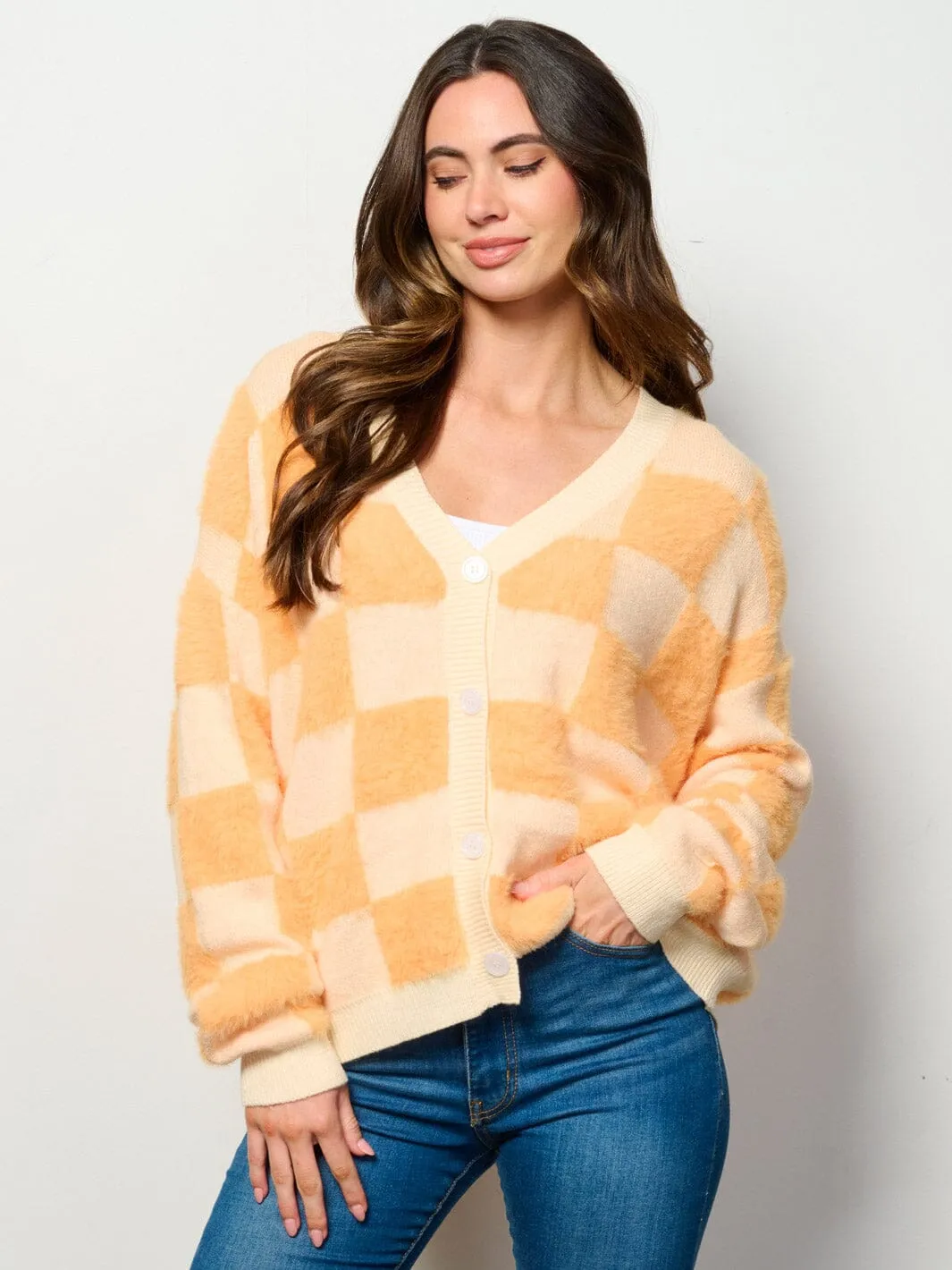 WOMEN'S LONG SLEEVE BUTTON UP CHEKERS CARDIGAN SWEATER