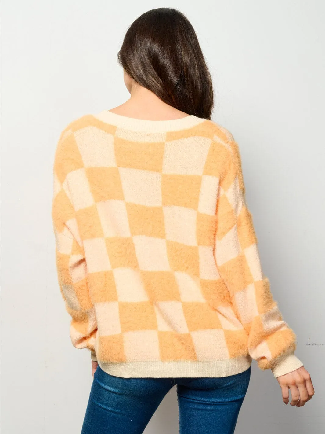 WOMEN'S LONG SLEEVE BUTTON UP CHEKERS CARDIGAN SWEATER