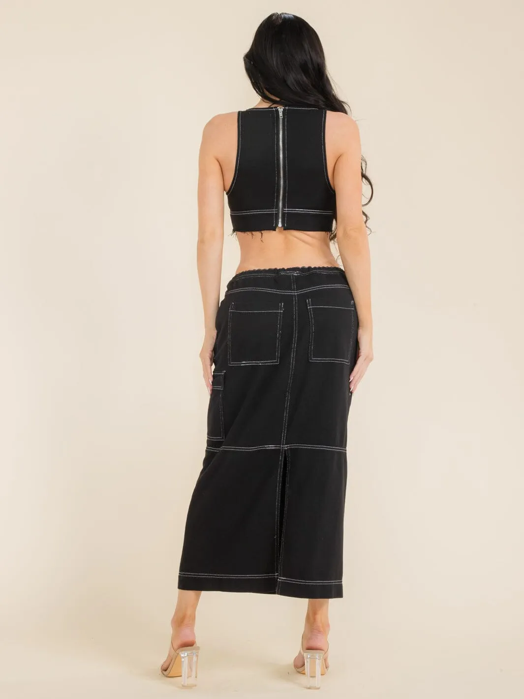 WOMEN'S SLEEVELESS V-NECK DENIM CROP TOP
