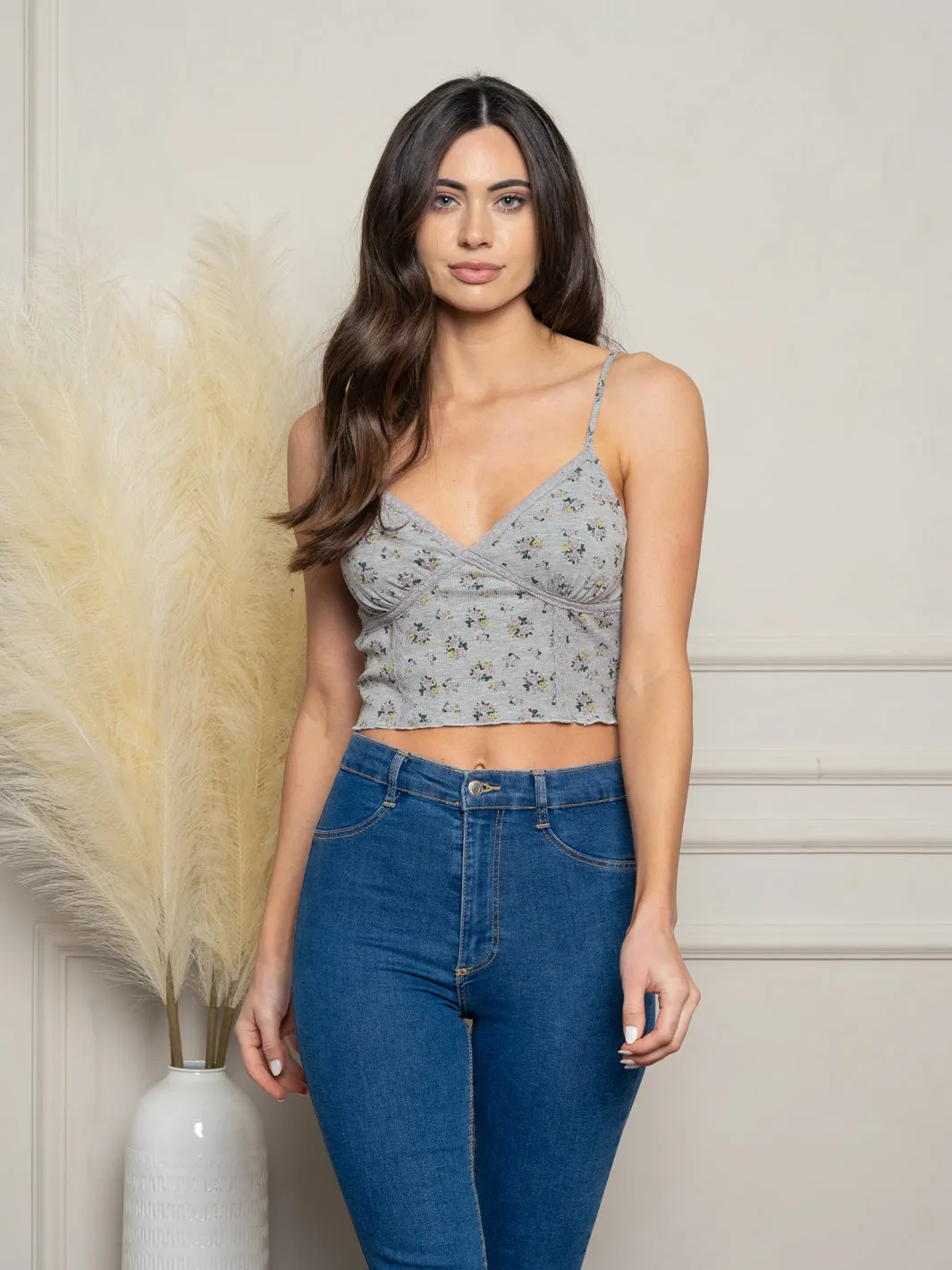WOMEN'S V-NECK FLORAL CROP TOP