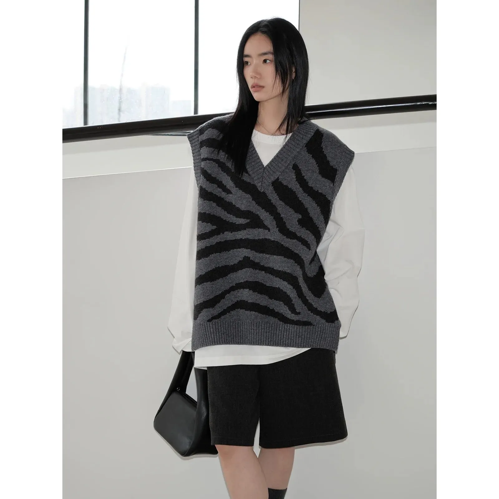 Zebra Patterned Knit Sweater Vest